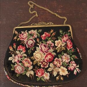 Vintage Floral Embroidered Evening Bag